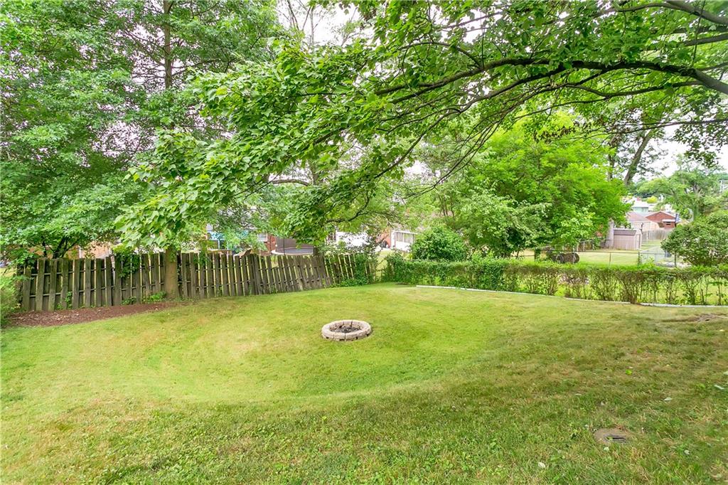 246 Jefferson Road Pittsburgh, PA 15235 - Photo 23 of 25 Gallery Image 23
