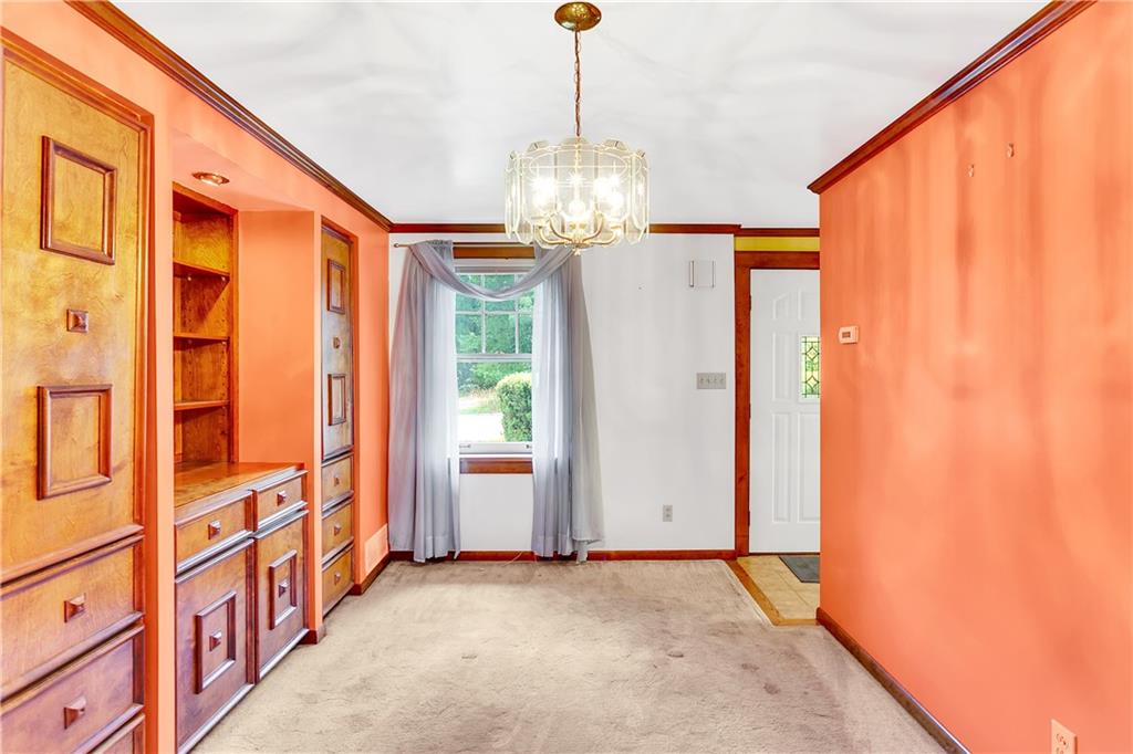 246 Jefferson Road Pittsburgh, PA 15235 - Photo 4 of 25 Gallery Image 4