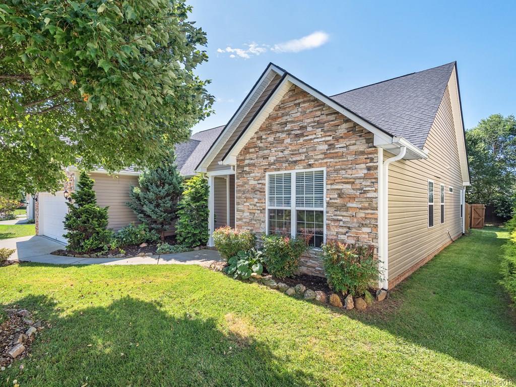 43 Summer Meadow Road Arden, NC 28704 - Photo 3 of 27 Gallery Image 3