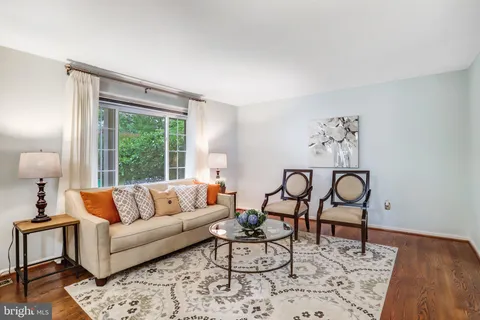 $795,000 | 302 Bostwick Lane, Gaithersburg, MD 20878