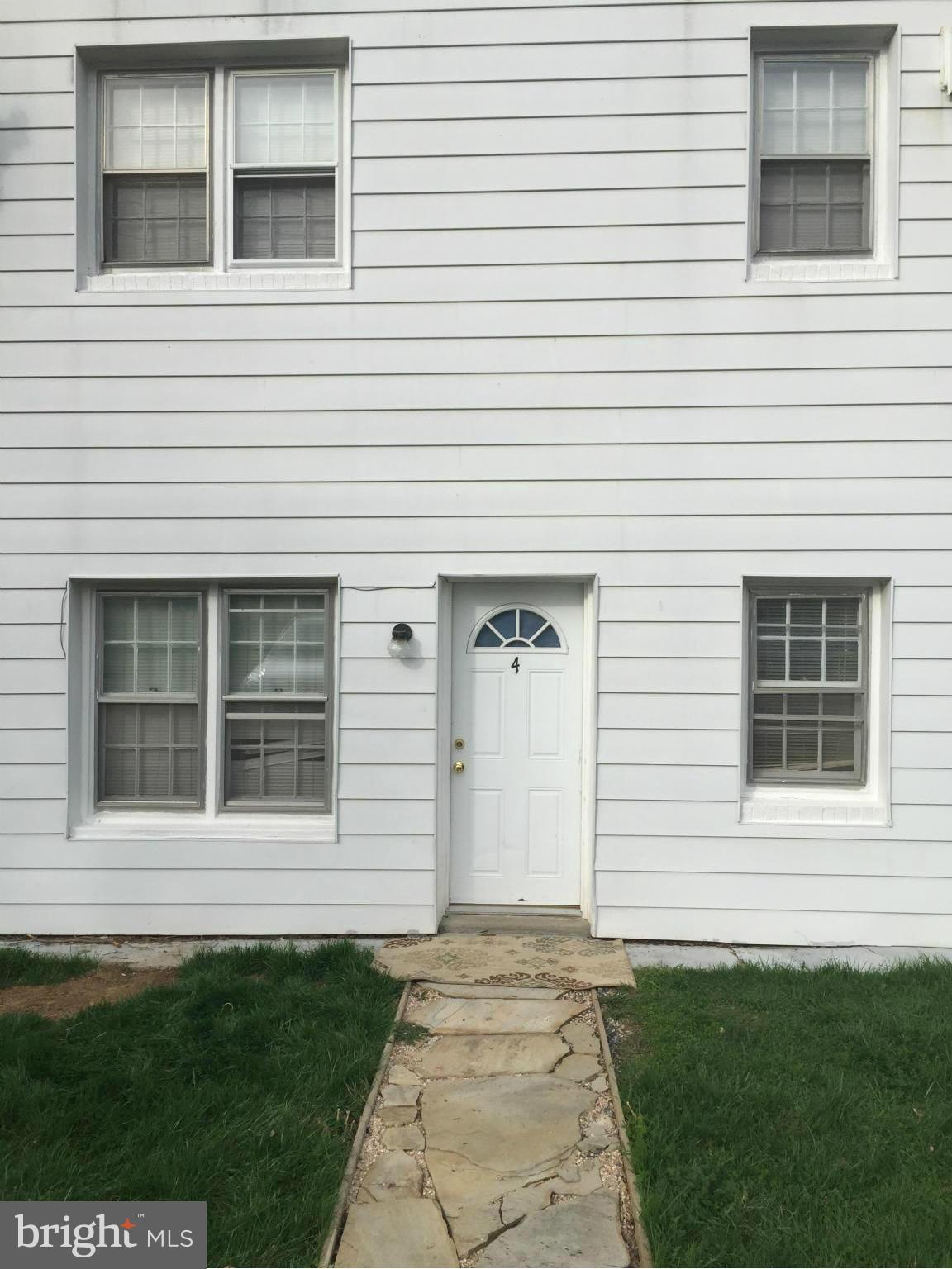 23901 Woodfield Road Gaithersburg, MD 20882 - Photo 8 of 23 Exterior (Front)