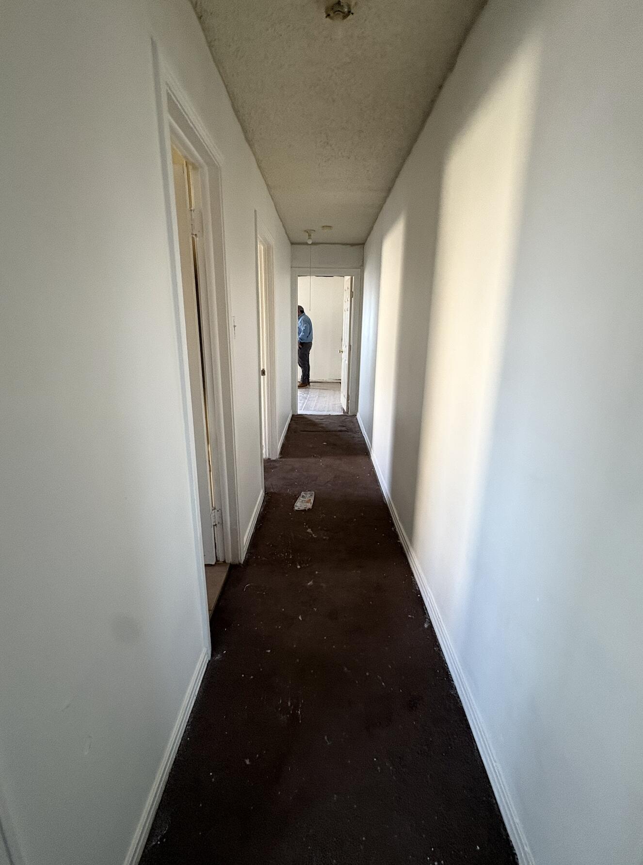 517 50th Street Lubbock, TX 79404 - Photo 14 of 28 517 50th St. Hallway 1