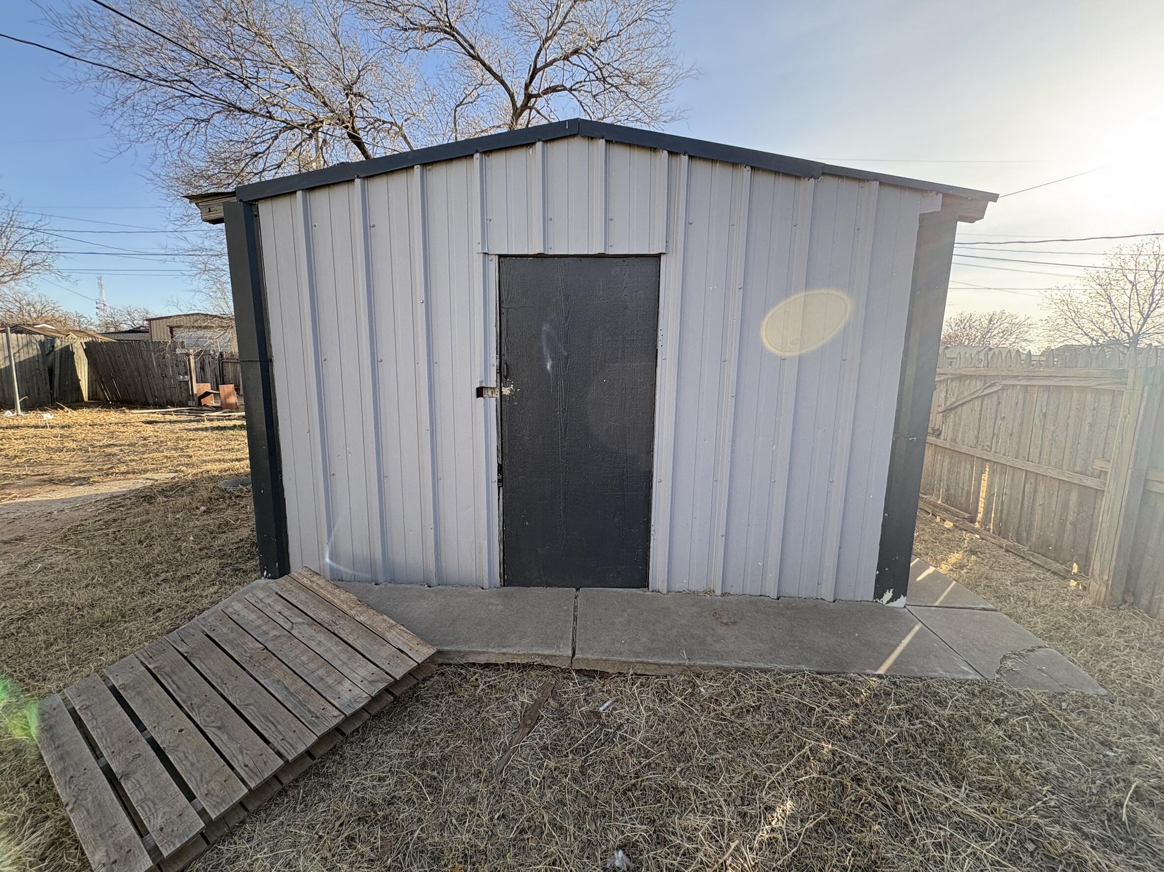 517 50th Street Lubbock, TX 79404 - Photo 9 of 28 517 50th St. Exterior 9