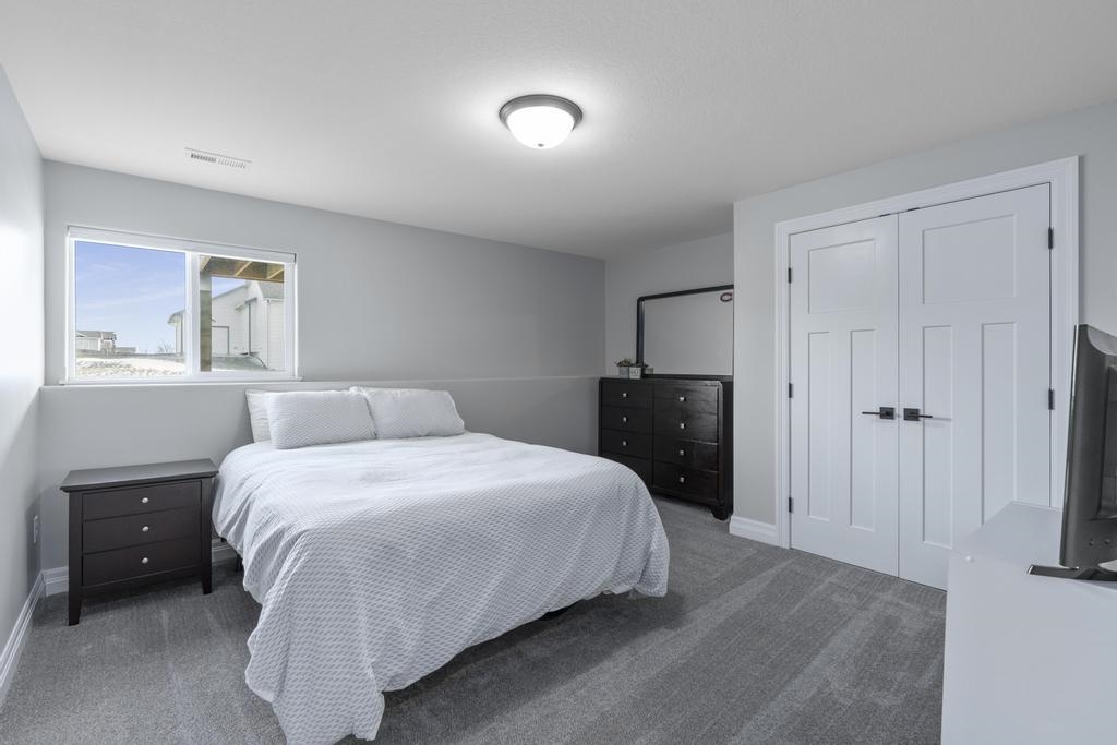 8243 33rd Court South Wichita, KS 67210 - Photo 11 of 36