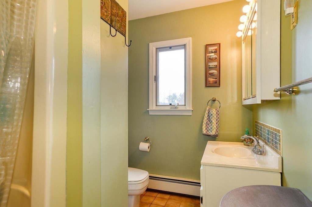 53 Wright Road Ayer, MA 01432 - Photo 27 of 42 Gallery Image 27