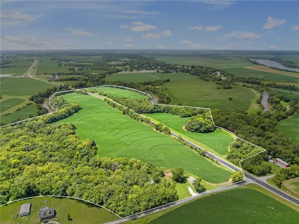 $956,670 | 14625 Shady Lane, Wellington, MO 64097