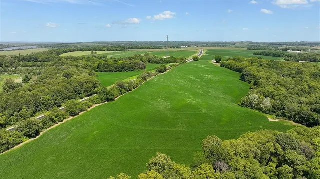 $956,670 | 14625 Shady Lane, Wellington, MO 64097