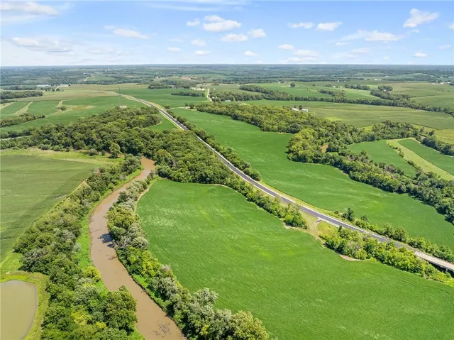 $956,670 | 14625 Shady Lane, Wellington, MO 64097