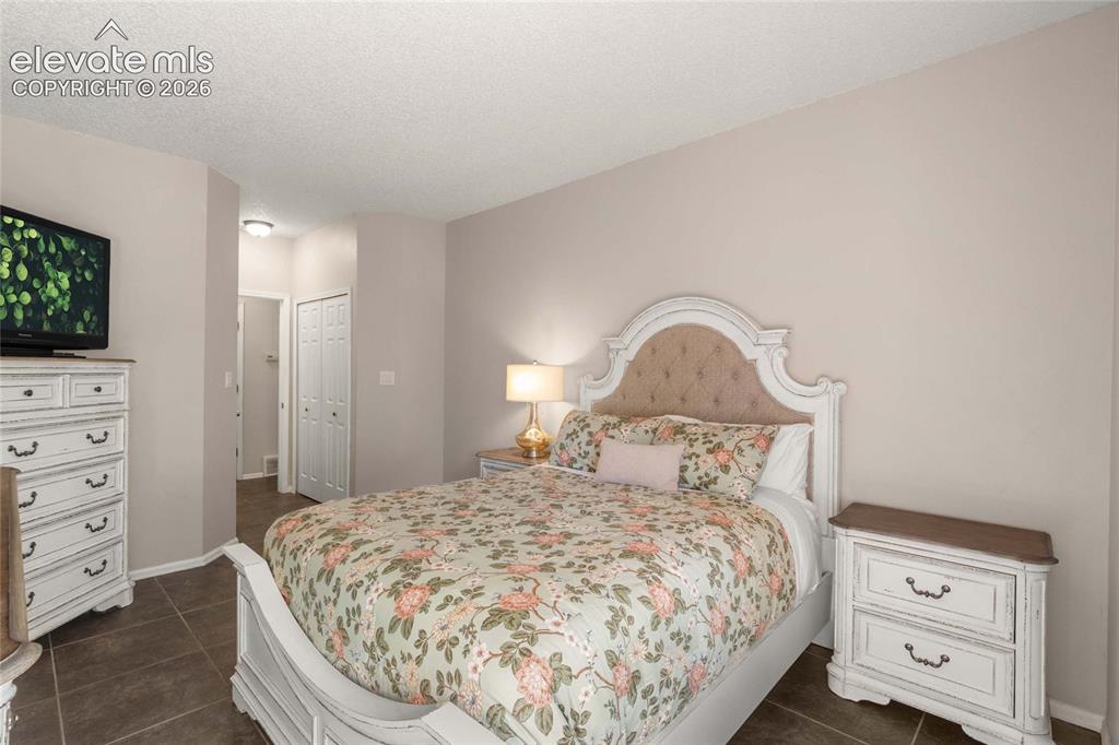 4739 Daybreak Circle Colorado Springs, CO 80917 - Photo 5 of 32