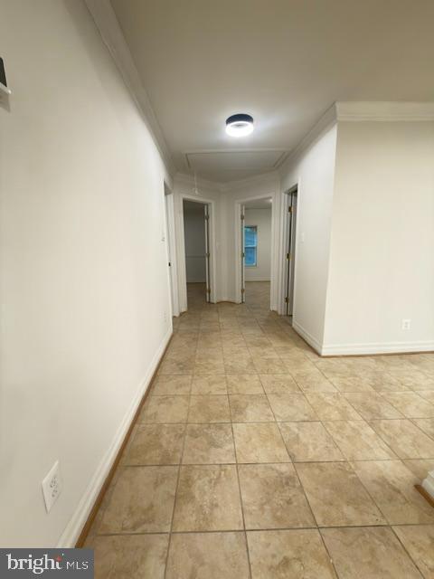 7135 Oak Ridge Road Falls Church, VA 22042 - Photo 31 of 41 a view of hallway with window
