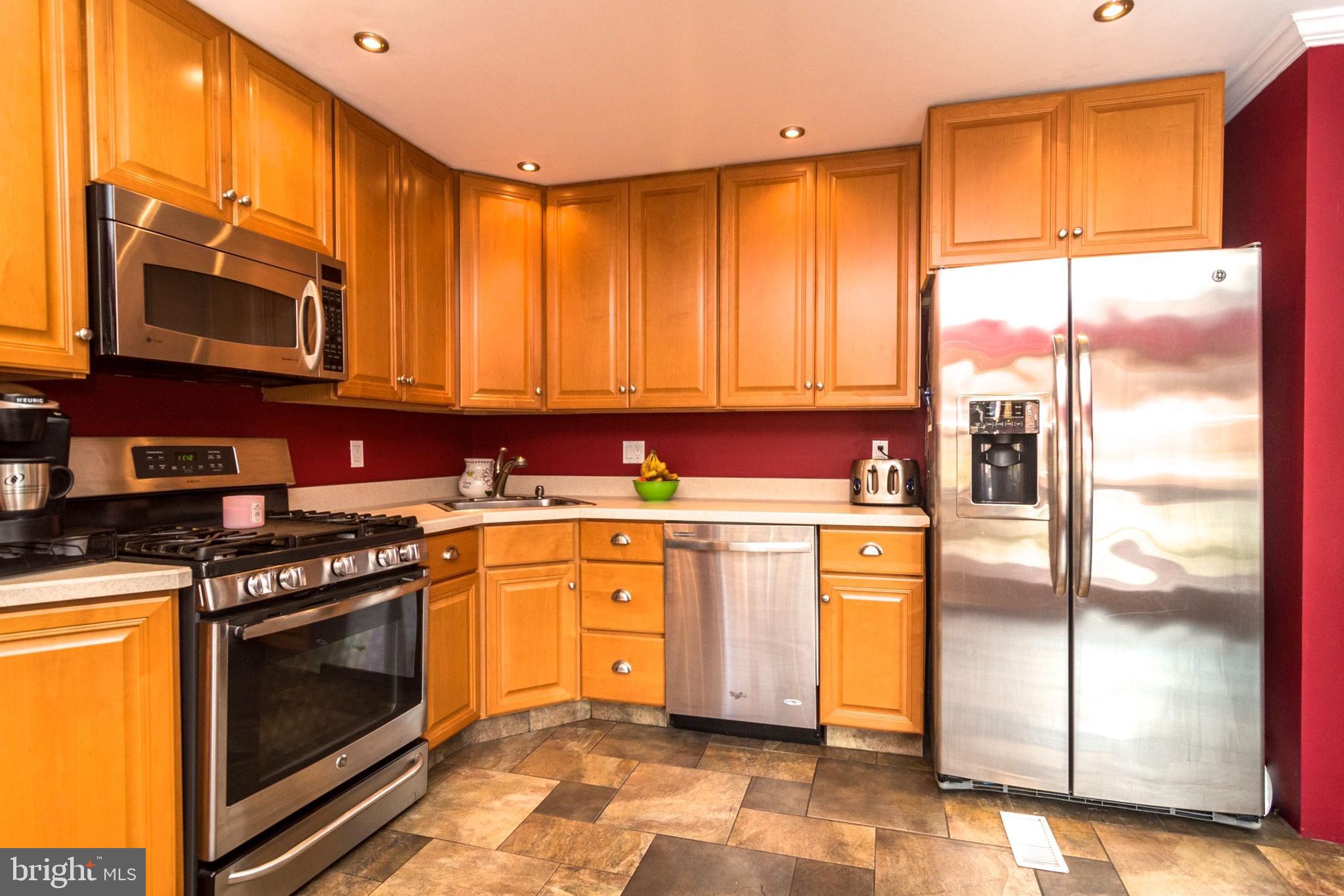 3560 Teton Road Philadelphia, PA 19154 - Photo 5 of 30 Kitchen with ceramic tile floor, recessed lights