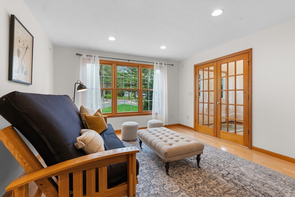 42 Rice Road Wayland, MA 01778 - Photo 18 of 41 Gallery Image 18