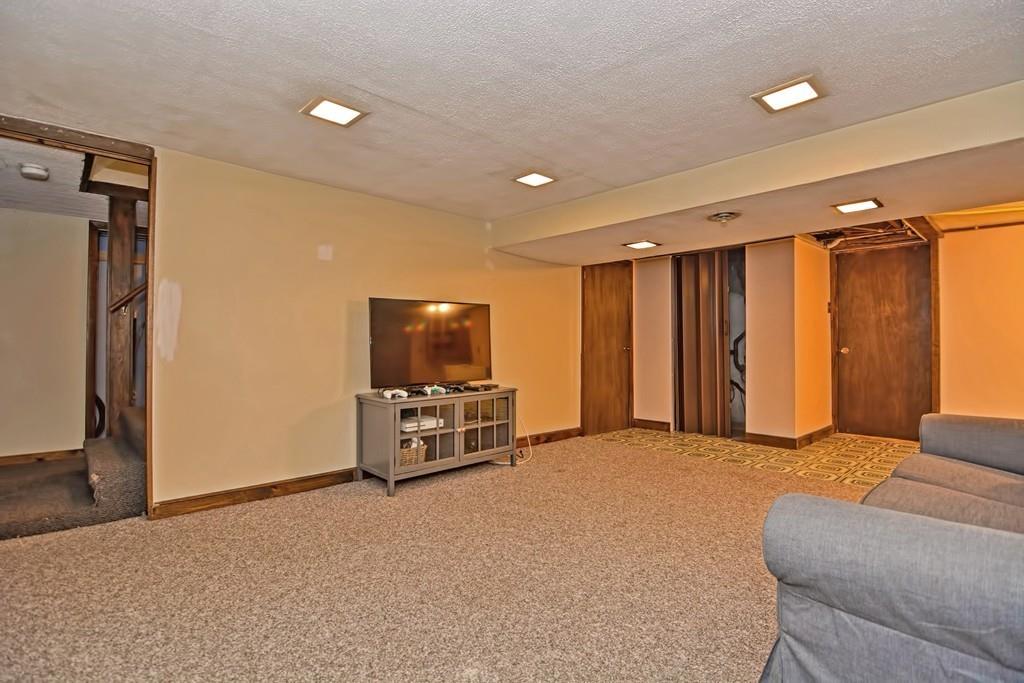 6 Steven Road Bellingham, MA 02019 - Photo 24 of 29 Gallery Image 24