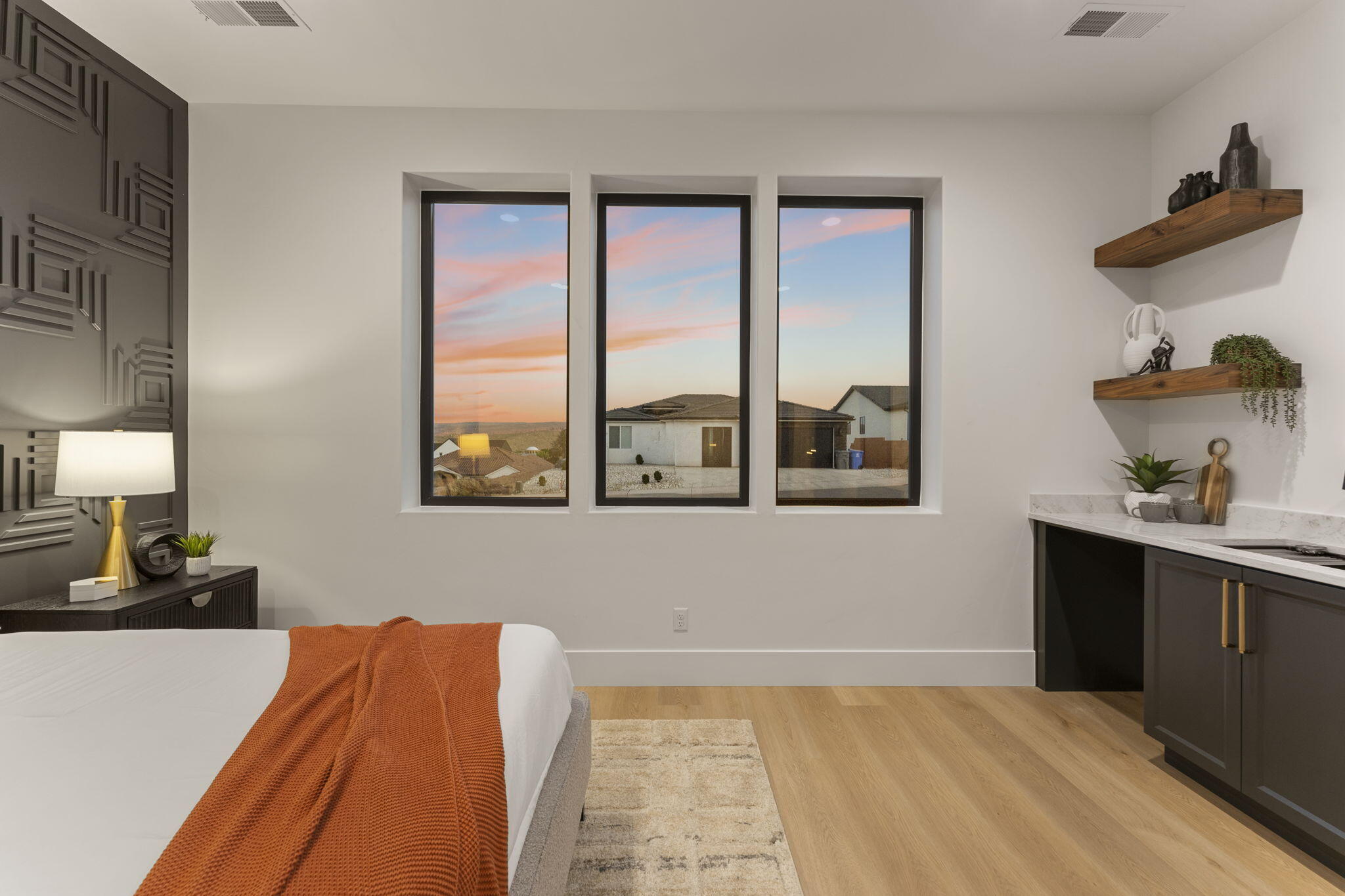 2885 East View Pointe Drive Washington, UT 84780 - Photo 65 of 99 ADU 1 Bedroom #4 Dusk Interior View 2
