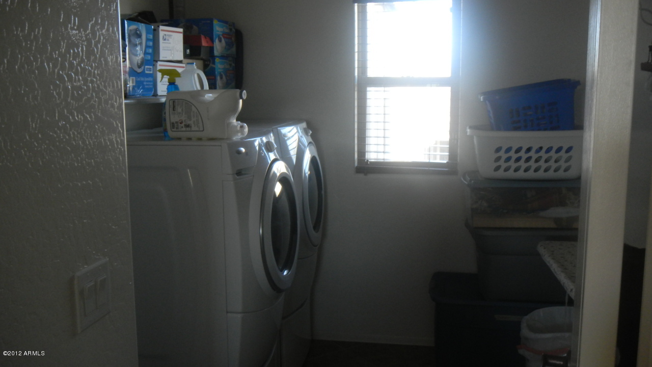 3256 East Patrick Street Gilbert, AZ 85295 - Photo 12 of 22 Laundry