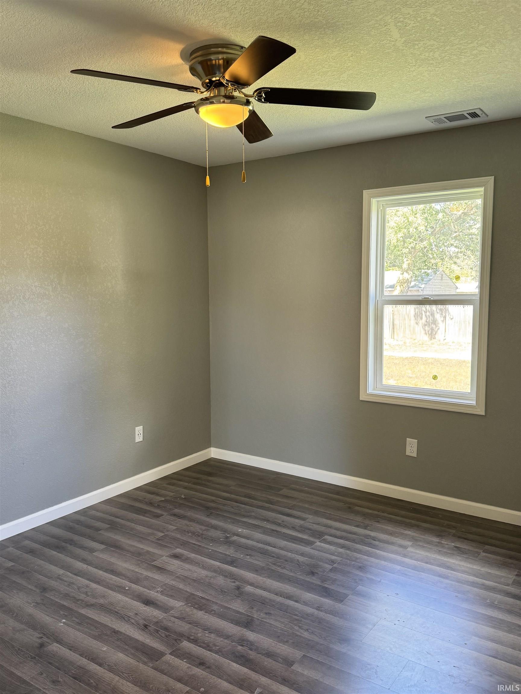 5232 Webster Street Fort Wayne, IN 46807 - Photo 12 of 17