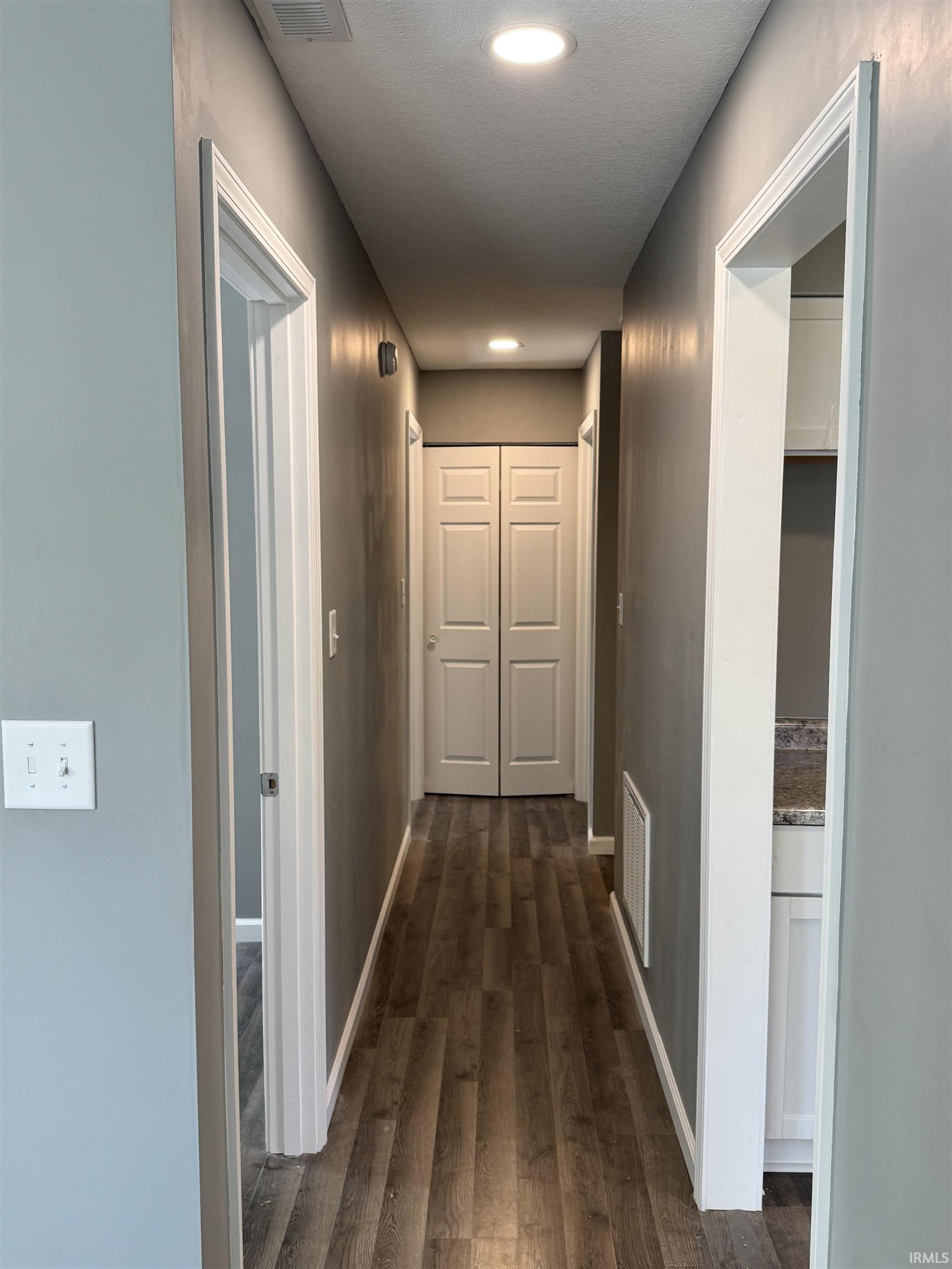 5232 Webster Street Fort Wayne, IN 46807 - Photo 13 of 17