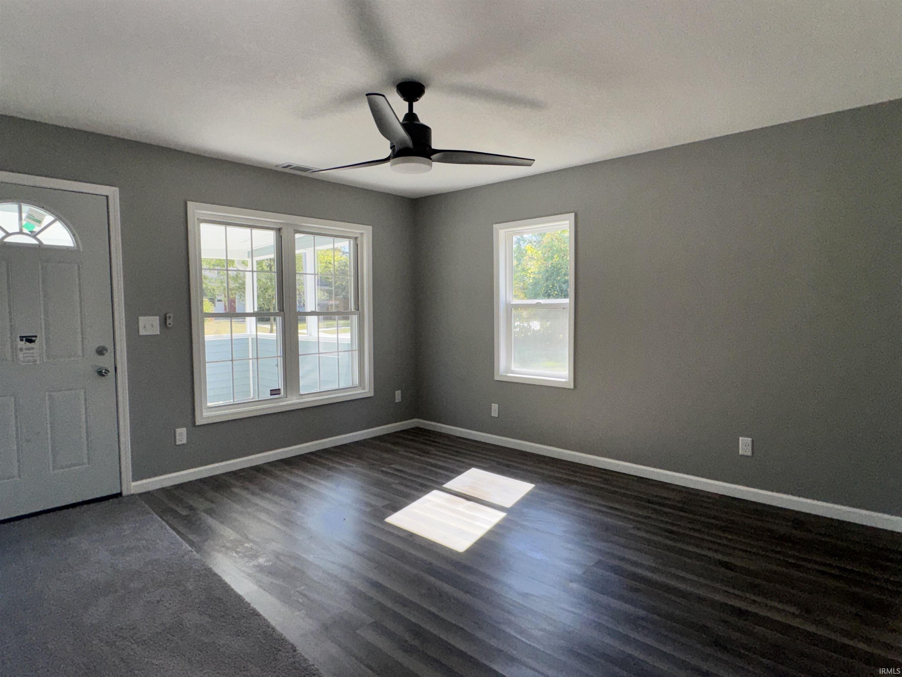 5232 Webster Street Fort Wayne, IN 46807 - Photo 4 of 17