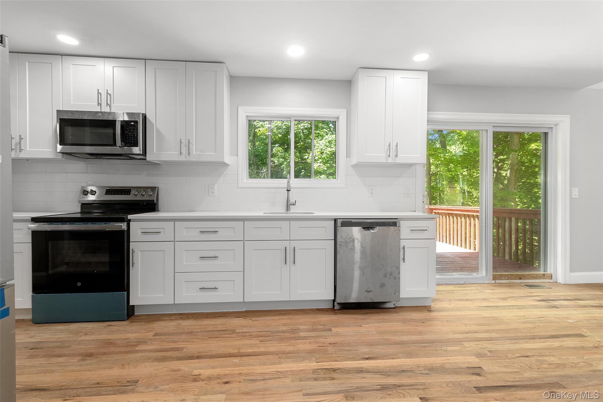 98 Smith Ridge Road South Salem, NY 10590 - Photo 8 of 22