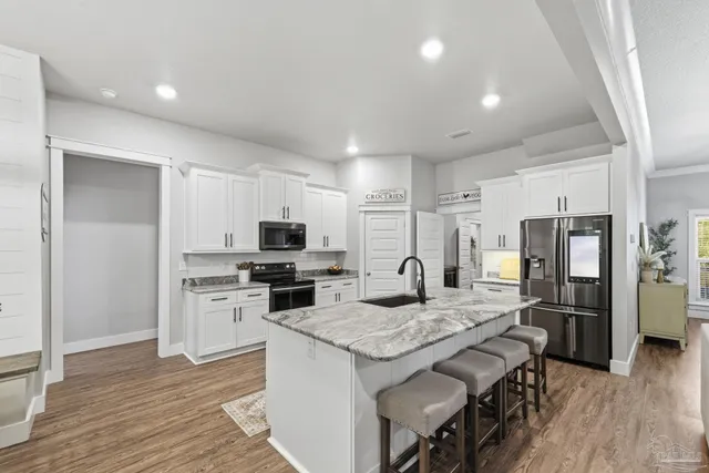 $925,000 | 6808 Santa Clara Drive, Navarre, FL 32566