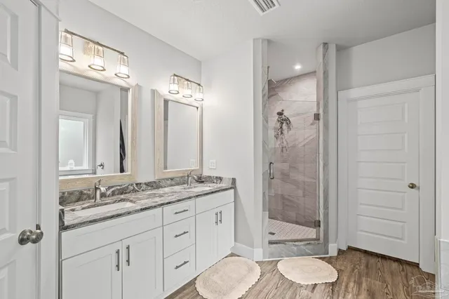 $925,000 | 6808 Santa Clara Drive, Navarre, FL 32566