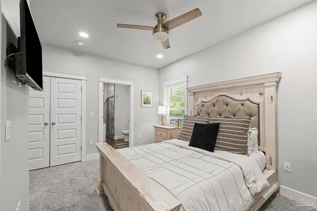 $925,000 | 6808 Santa Clara Drive, Navarre, FL 32566