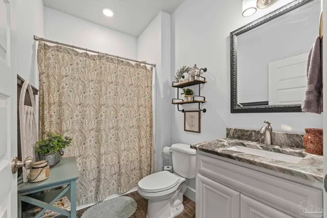 $925,000 | 6808 Santa Clara Drive, Navarre, FL 32566