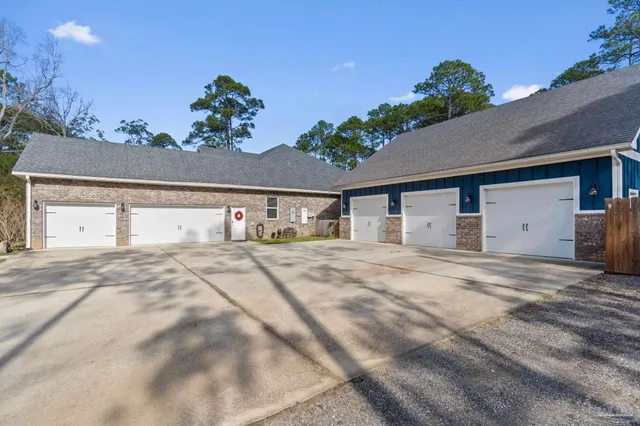 $925,000 | 6808 Santa Clara Drive, Navarre, FL 32566