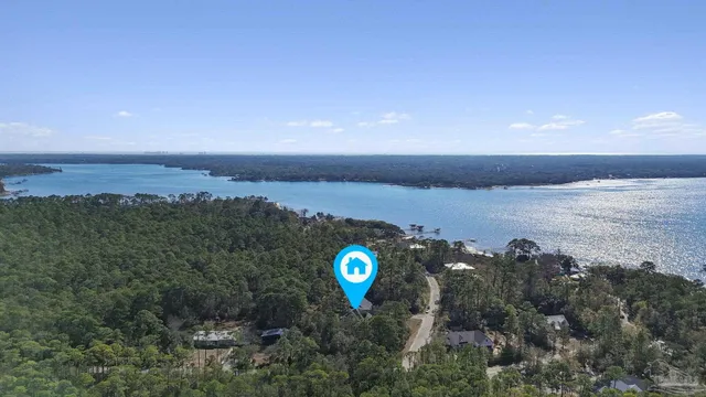 $925,000 | 6808 Santa Clara Drive, Navarre, FL 32566