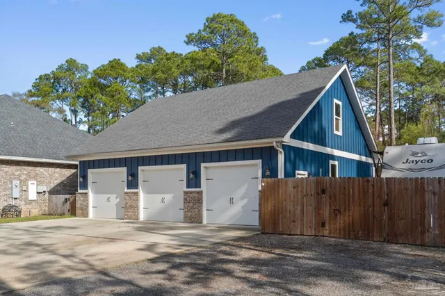 $925,000 | 6808 Santa Clara Drive, Navarre, FL 32566