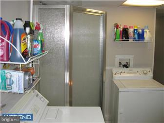 3513 Byrne Road Philadelphia, PA 19154 - Photo 8 of 12 Laundry Room