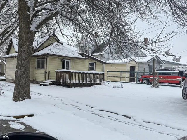 $1,000 | 828 South West Street, Shelbyville, IN 46176