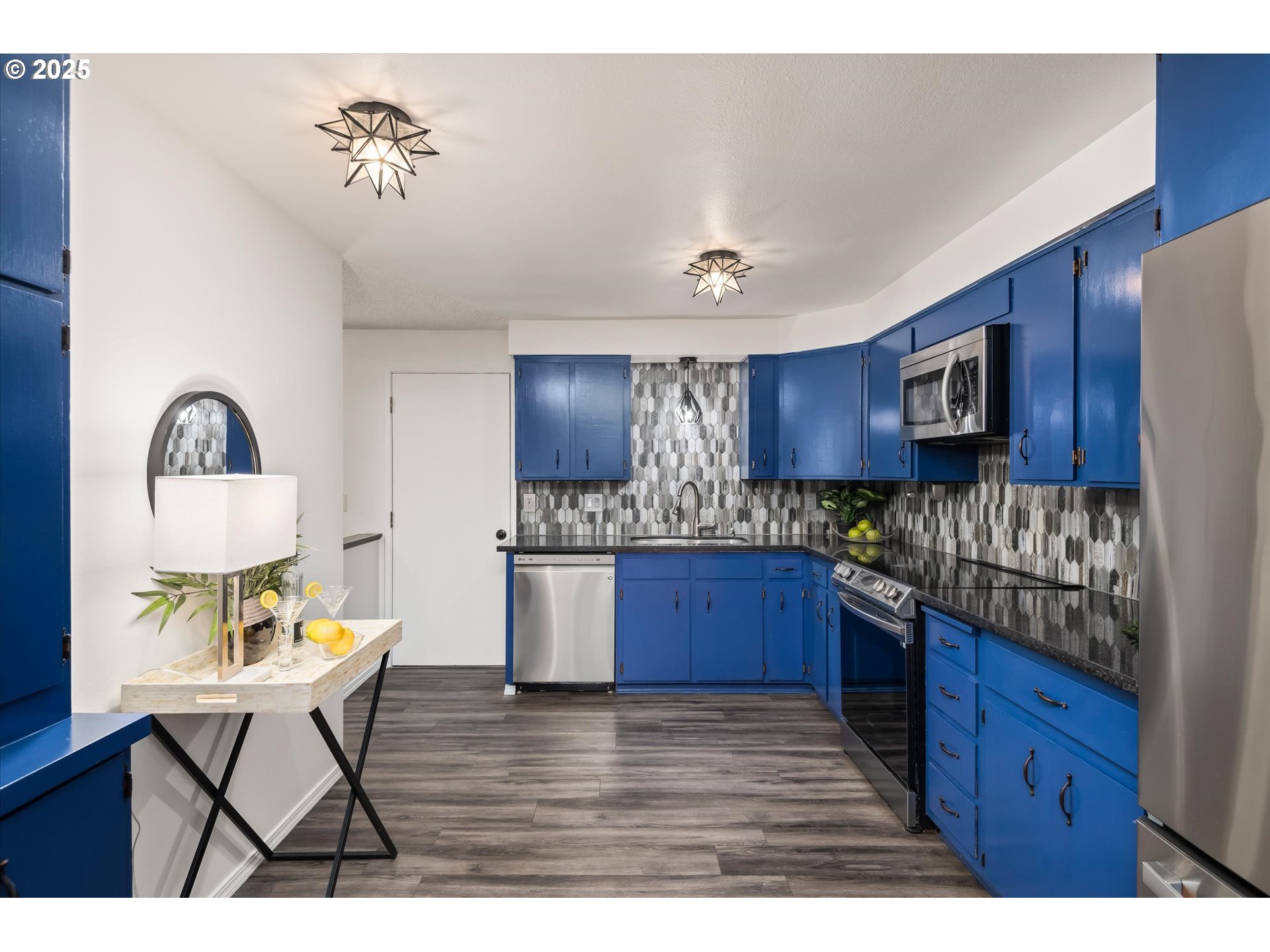 1406 Quaker Street Eugene, OR 97402 - Photo 12 of 32