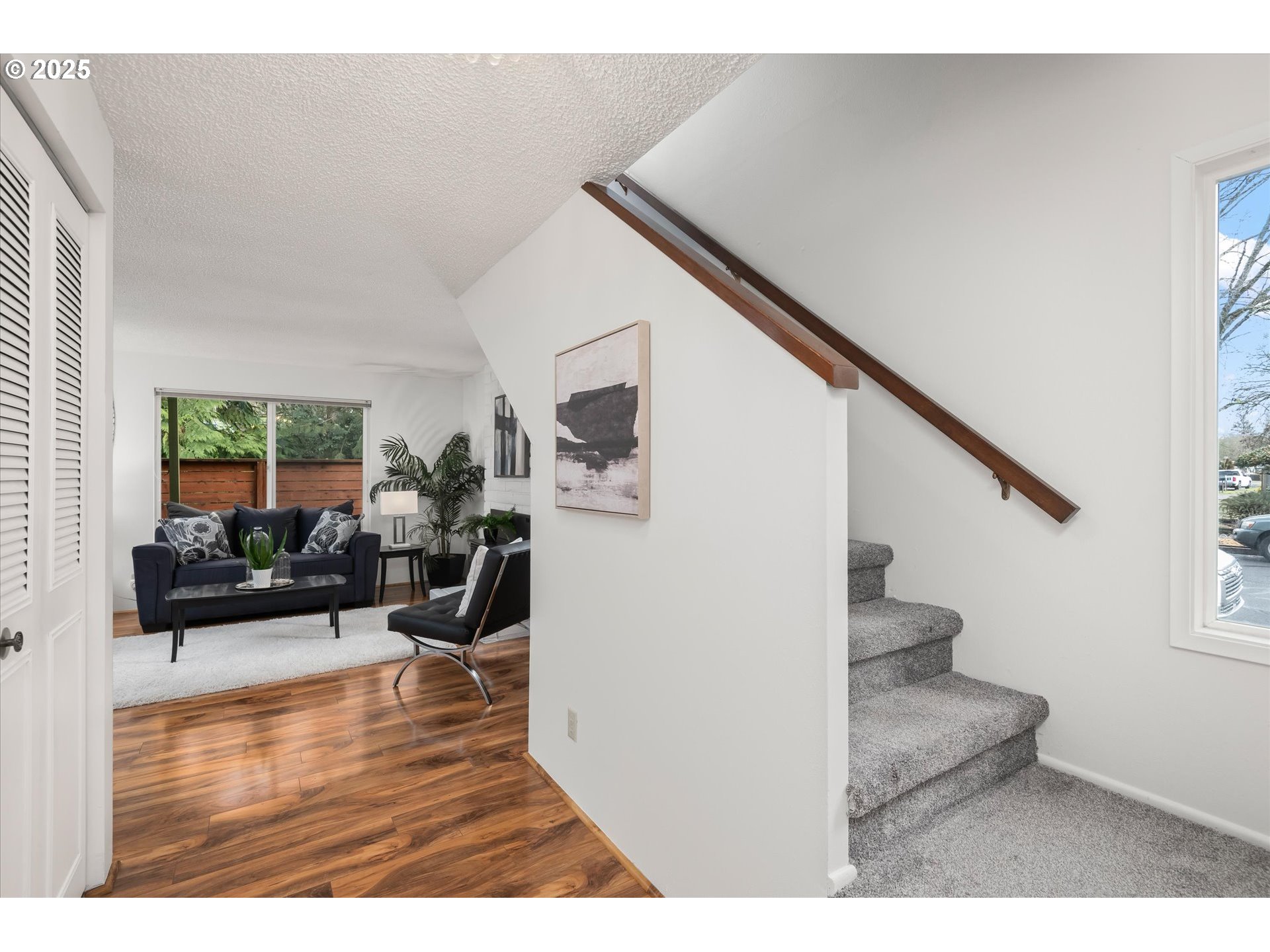 1406 Quaker Street Eugene, OR 97402 - Photo 4 of 32