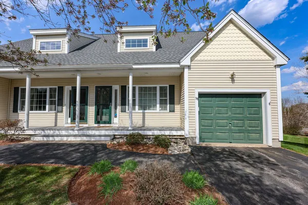 $442,000 | 58 Arrow Lane, Raymond, NH 03077