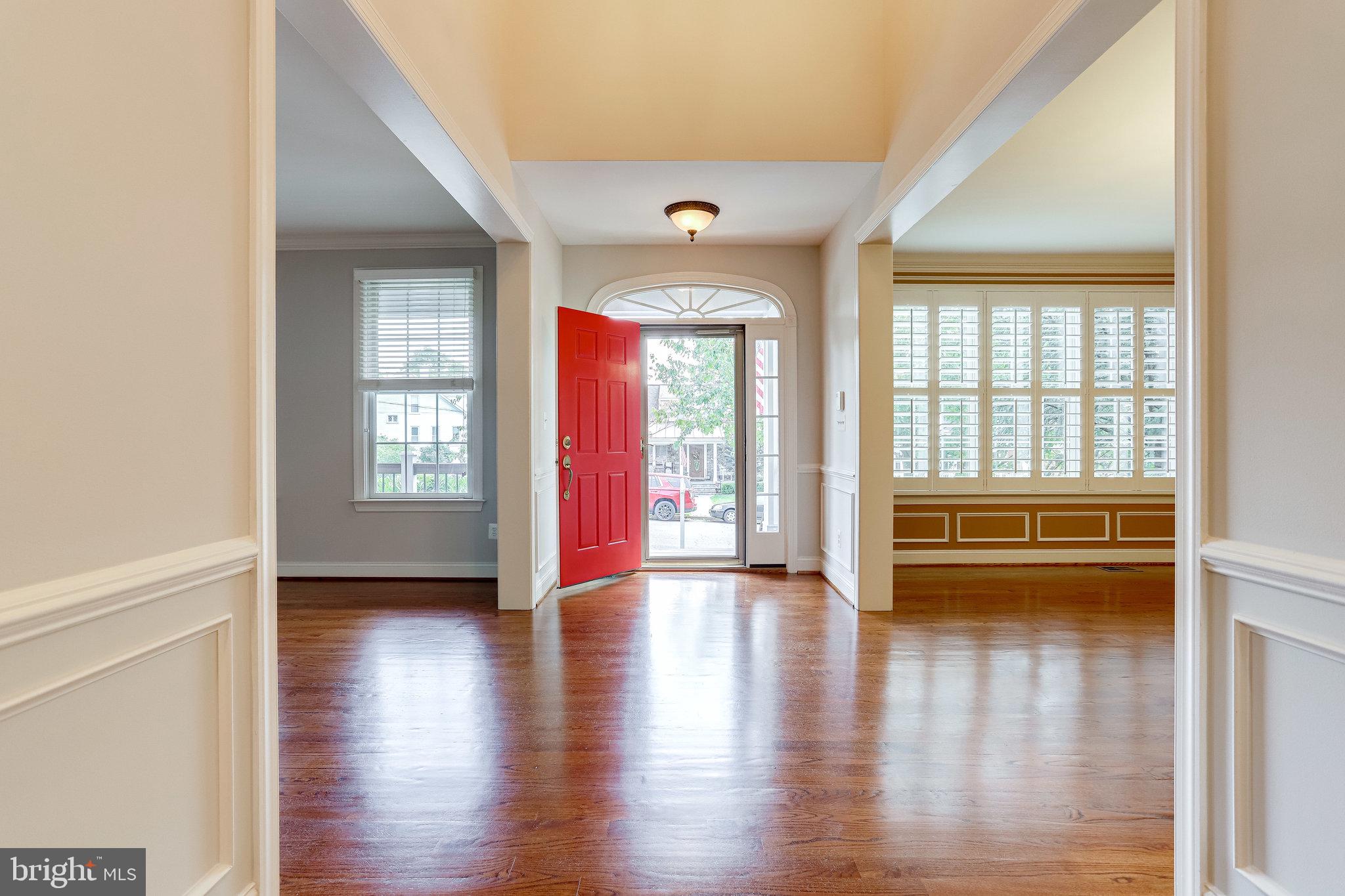 6817 19th Road North Arlington, VA 22213 - Photo 7 of 85 Gallery Image 7