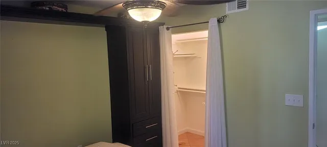 $1,800 | 7885 West Flamingo Road, Unit 1010, Las Vegas, NV 89147