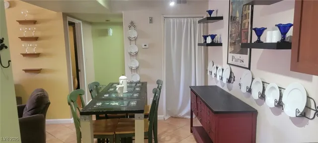 $1,800 | 7885 West Flamingo Road, Unit 1010, Las Vegas, NV 89147