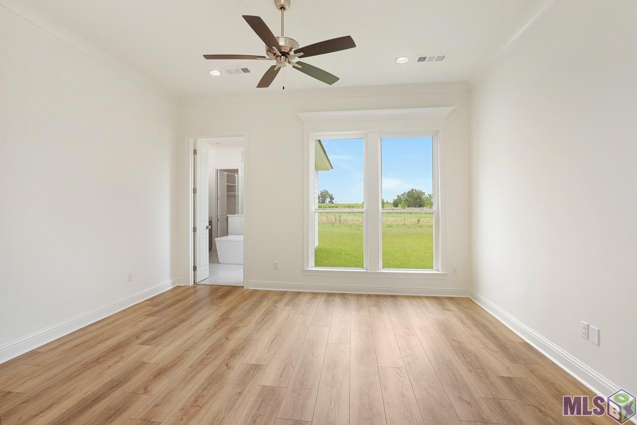 4451 Camargue Avenue Baton Rouge, LA 70820 - Photo 12 of 26 Primary Bedroom