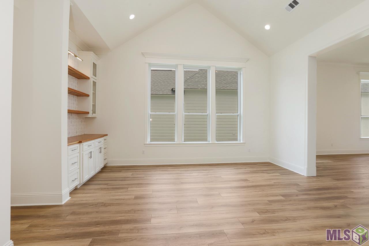 4451 Camargue Avenue Baton Rouge, LA 70820 - Photo 8 of 26 Dining Room with Beautiful Built ins