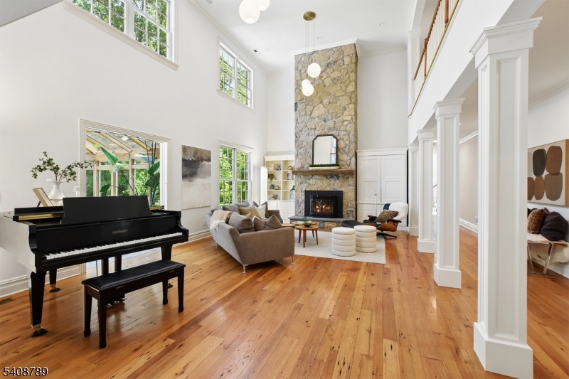 98 Spring Hollow Road Far Hills, NJ 07931 - Photo 11 of 50