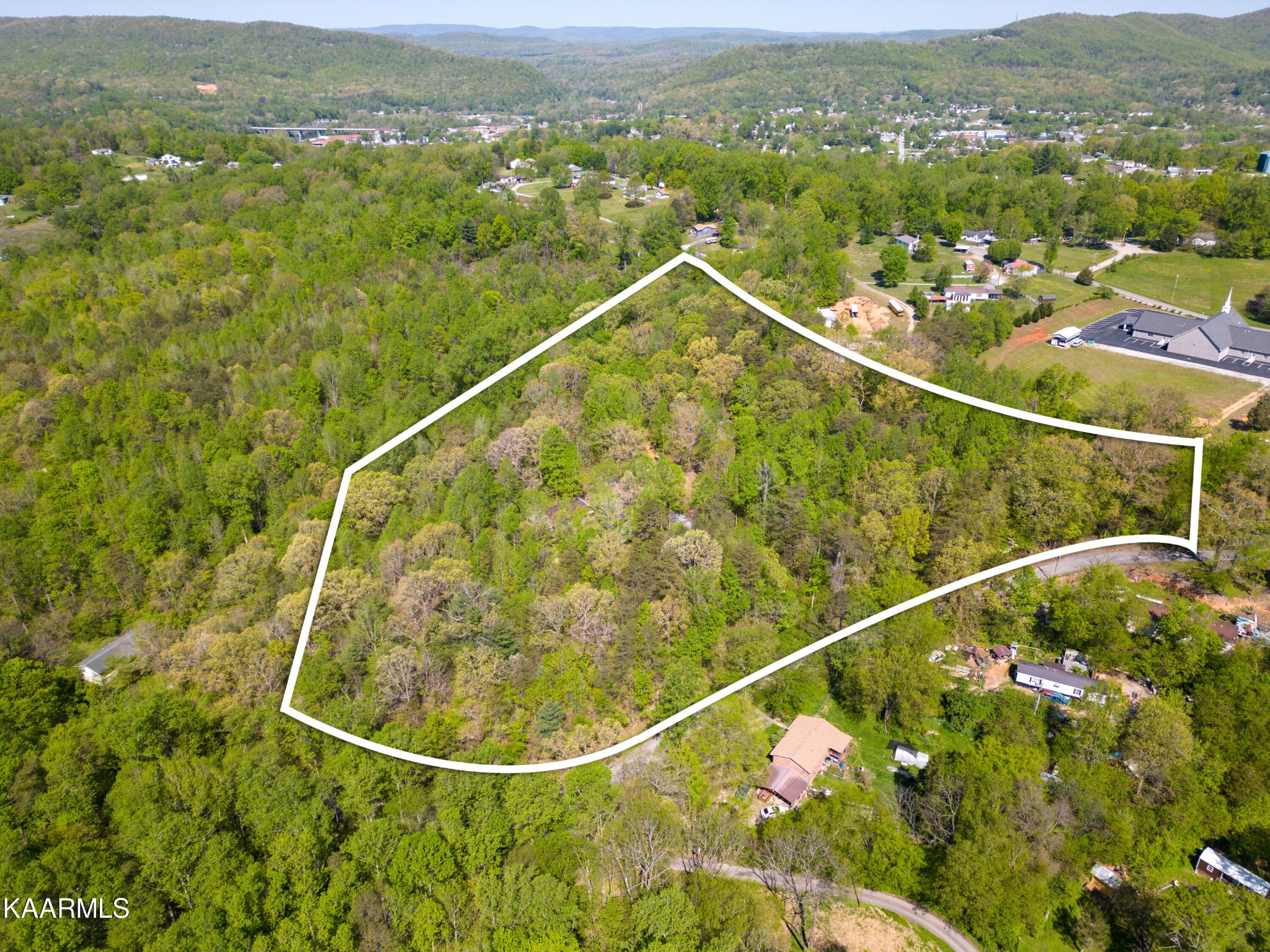 211 Fred Davis Jr Road Harriman, TN 37748 - Photo 10 of 11 Gallery Image 10