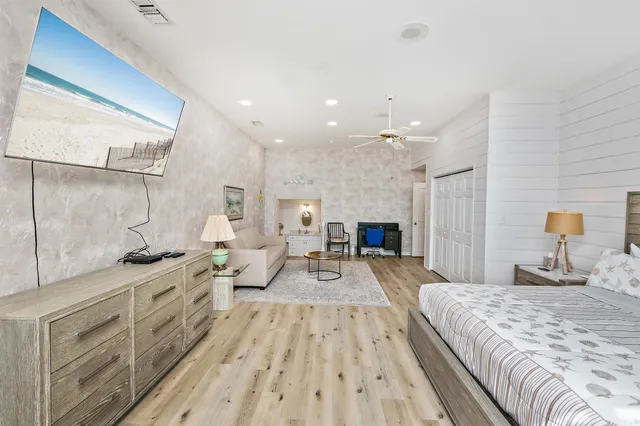 $995,000 | 9400 Shore Drive, Unit 1128, Myrtle Beach, SC 29572