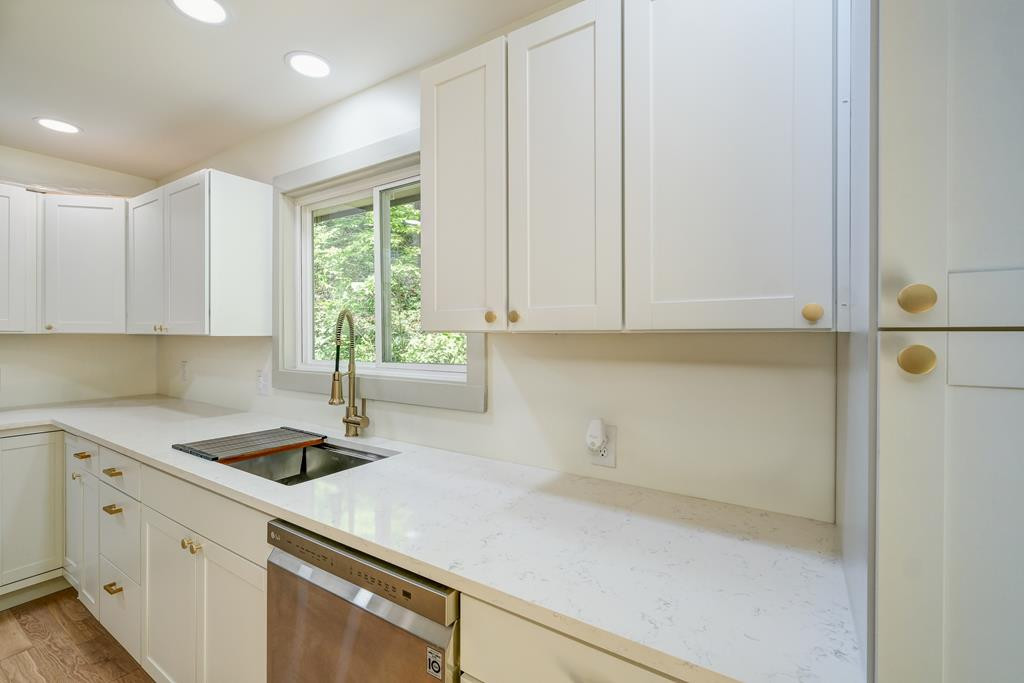 251 Ridge Cliff Road Marble, NC 28905 - Photo 13 of 39