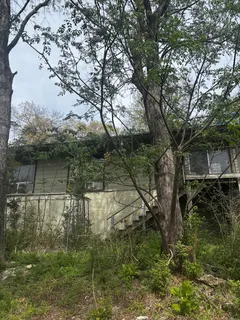 $990,000 | 1204 Yaupon Valley Road, West Lake Hills, TX 78746