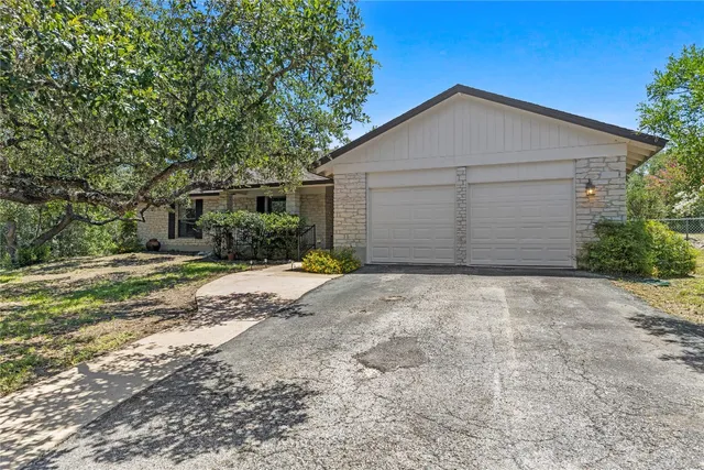 $685,000 | 9127 Granada Hills Drive, Austin, TX 78737