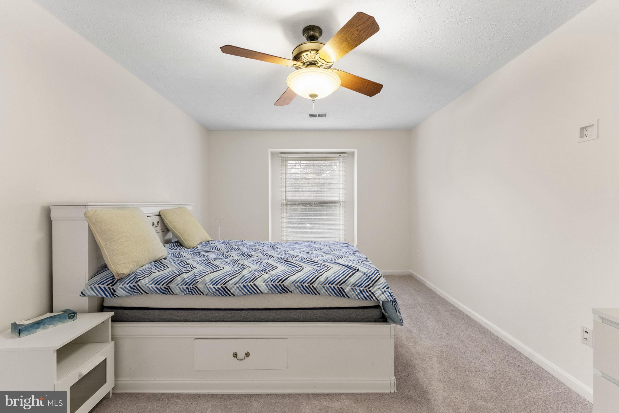 36 Rutherford Circle Sterling, VA 20165 - Photo 62 of 85