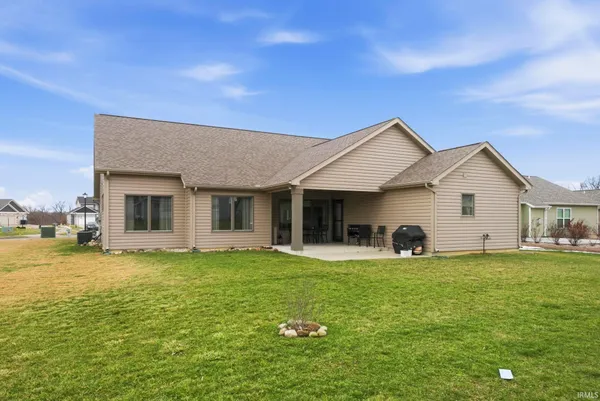 $349,000 | 2092 Hemlock Lane, Warsaw, IN 46580