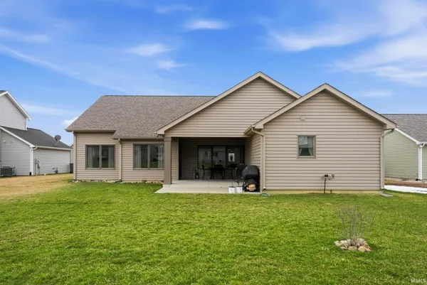 $349,000 | 2092 Hemlock Lane, Warsaw, IN 46580
