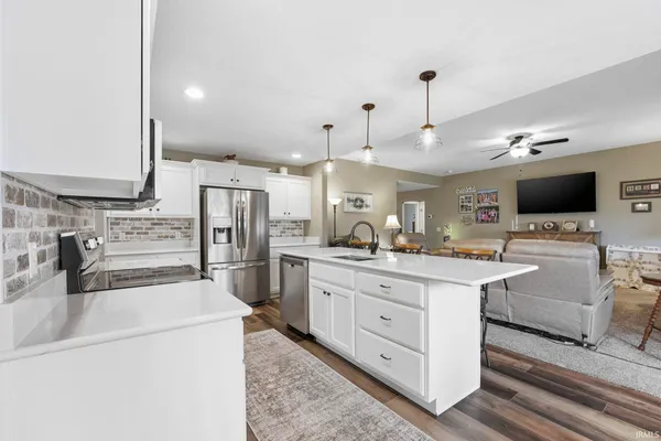 $349,000 | 2092 Hemlock Lane, Warsaw, IN 46580